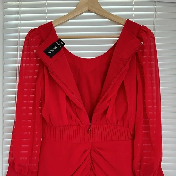 Dress - Picture 11 of 13